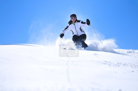 Winer woman ski