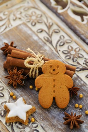  Christmas Spices, Gingerbread man - Christmas cookies 