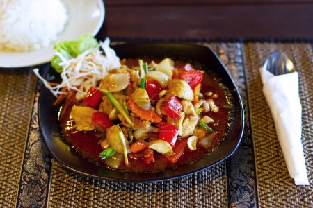 Chicken in sweet and sour souce