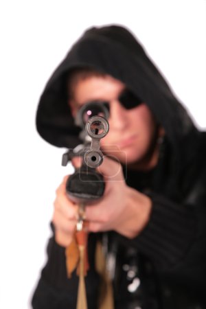 Man to aim from gun
