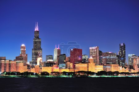 Chicago skyline at dusk