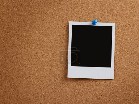 Blank photo at cork board with clipping path