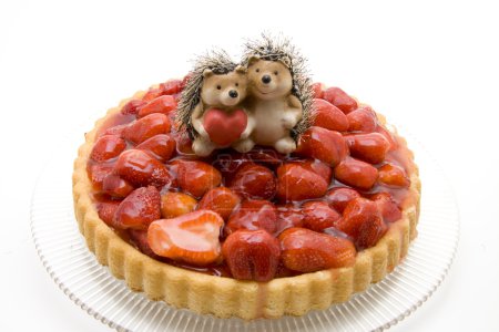 Strawberry cake with hedgehog pair